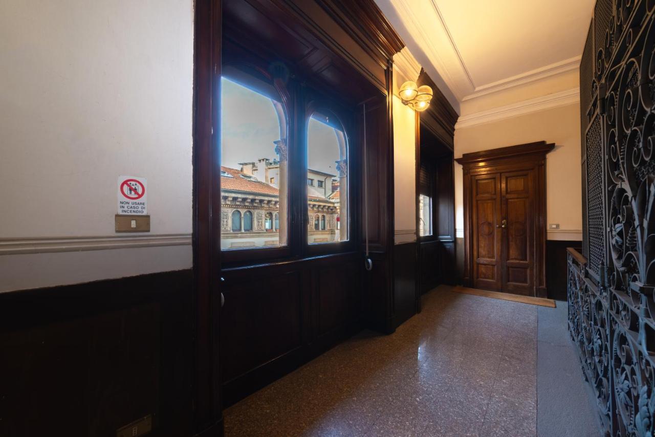 Brera - Sella Charme Apartment Castle View Мілан Екстер'єр фото